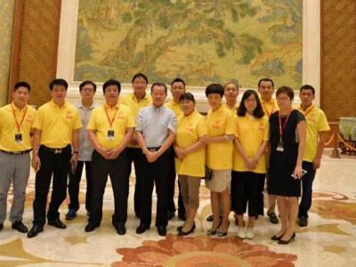 壹号娱乐-com - NG大舞台,有梦你就来里的远行客&mdash;&mdash;壹号娱乐-com - NG大舞台,有梦你就来涂料董事长缪国元