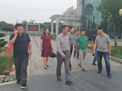 信赖促合作：海信地产全面考察壹号娱乐-com - NG大舞台,有梦你就来工业园