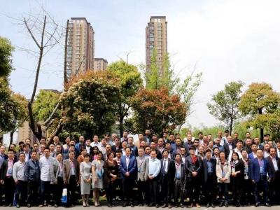 重任在肩：壹号娱乐-com - NG大舞台,有梦你就来缪国元董事长当选江苏省涂料行业协会建筑涂料分会首任会长