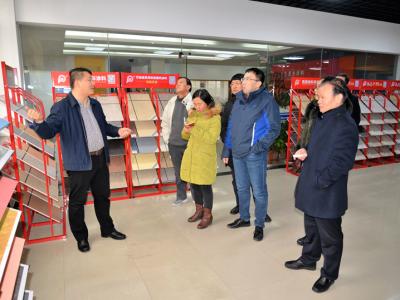 深入探访 互信更进一步：重汽地产考察团莅临壹号娱乐-com - NG大舞台,有梦你就来工业园